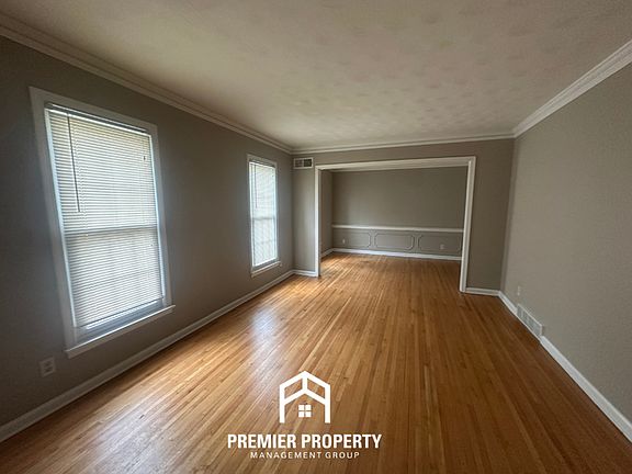 3rd image of 5114 Patrick Henry Dr