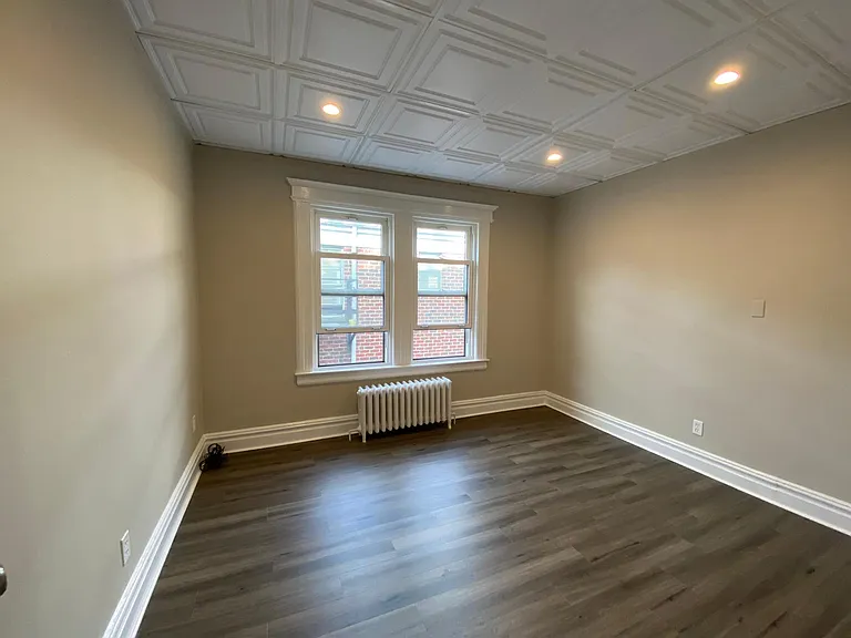 176 Glenwood Ave #2R — Photo 15
