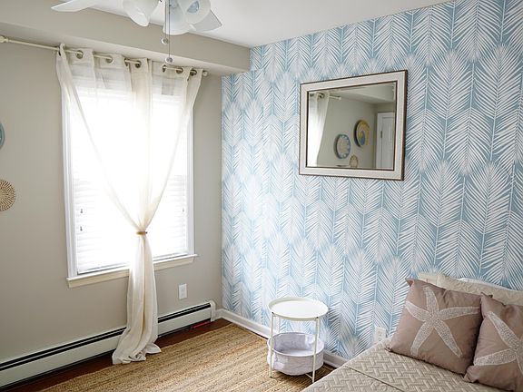 second bedroom twin trundle converts into a queen size bed