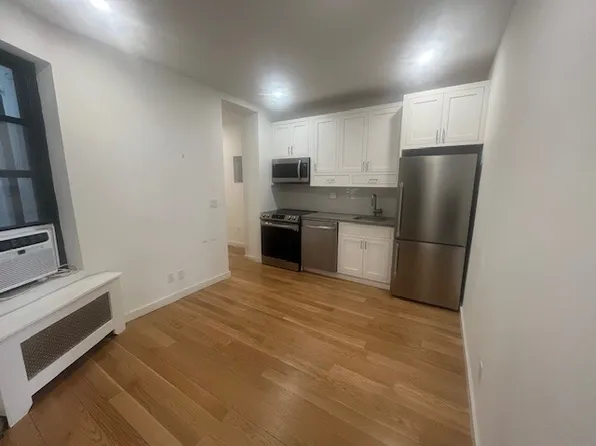 107 Sullivan St APT 1, New York, NY 10012