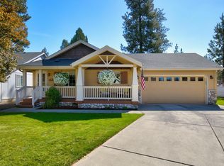 308 N Wheeler Loop, Sisters, OR 97759