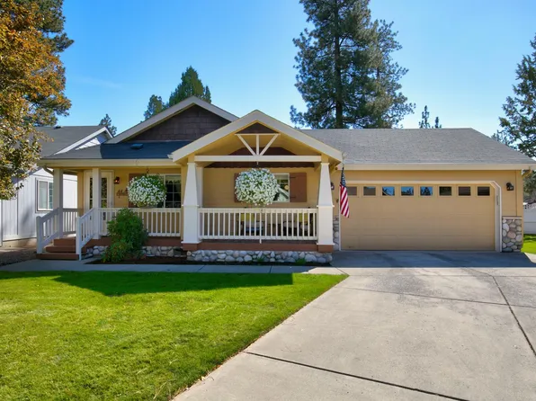 308 N Wheeler Loop, Sisters, OR 97759