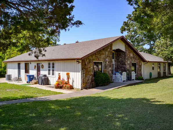 (undisclosed Address), Cassville, MO 65625