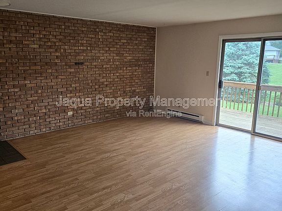 4th image of 2905 W Marquette Woods Rd