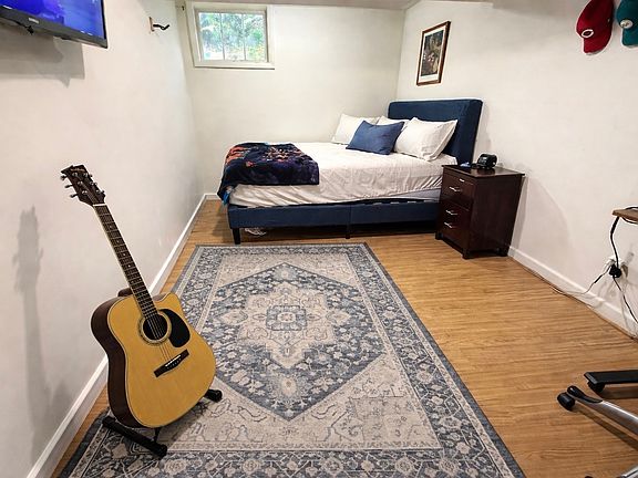 5th image of 1298 Cryer Ave #3