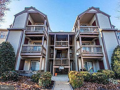 1st image of 6917 Victoria Dr Unit J