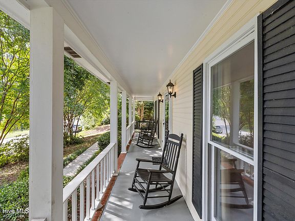 3rd image of 200 Watervale Road