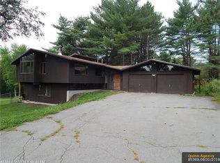 822 Kenduskeag Ave, Bangor, ME 04401