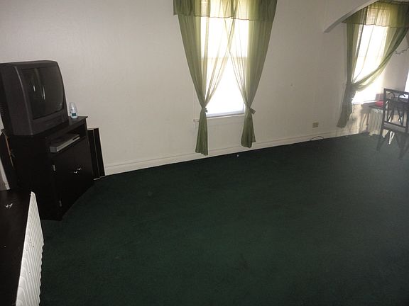 4th image of 301 S 23rd Ave
