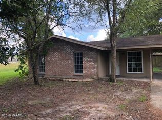 319 Walter Dr, Carencro, LA 70520