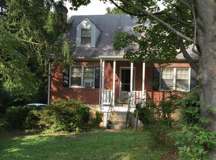 4026 Estabrook Dr, Annandale, VA 22003