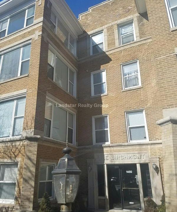 1st image of 1456 W Fargo Ave APT 305