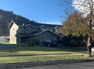 1932 NE Sams Loop APT 1, Bend, OR 97701