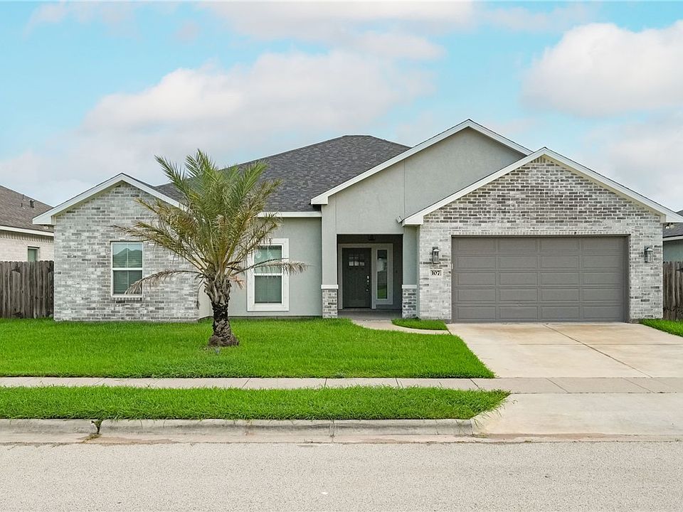 1st image of 107 Prestwick Dr