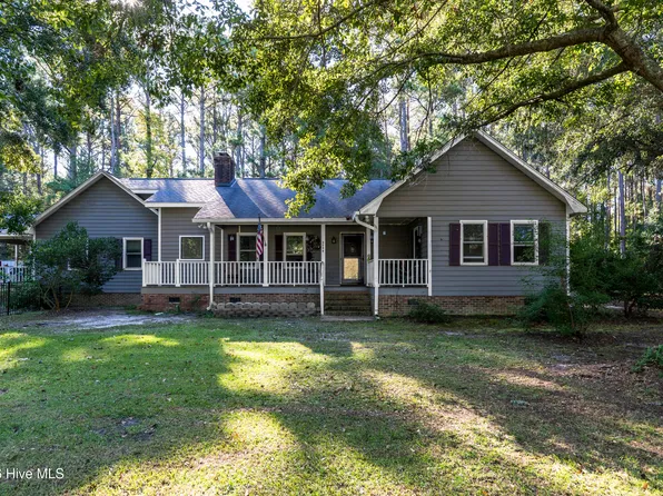 3698 Lewis Loop Road SE, Bolivia, NC 28422