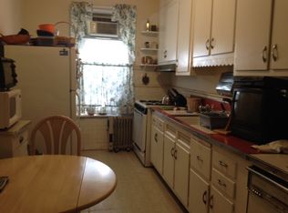 6424 19th Ave, Brooklyn, NY 11204