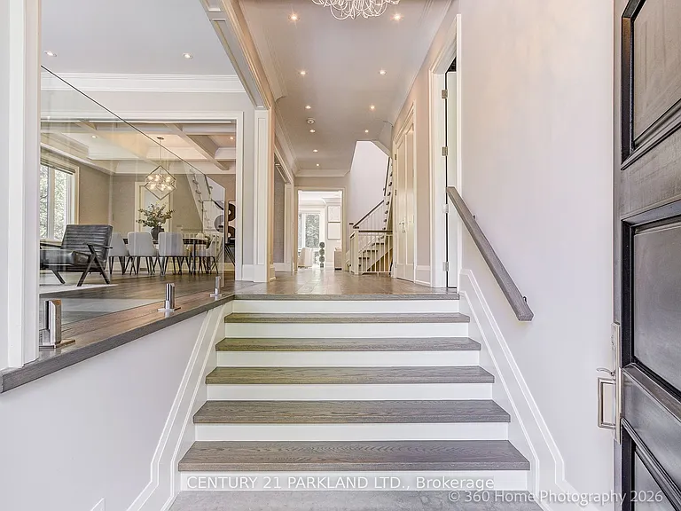 141 Churchill Ave — Photo 4