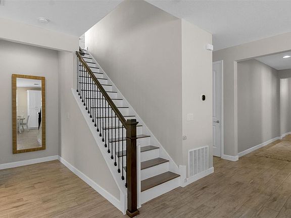 5th image of 11411 Spring Gate Trl