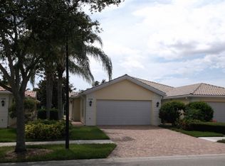 3392 Cayman Ln, Naples, FL 34119