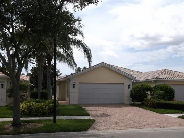 3392 Cayman Ln, Naples, FL 34119