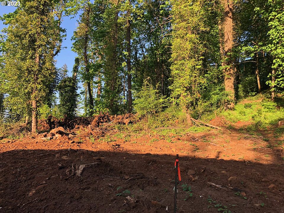 2nd image of 3355 River Heights Dr