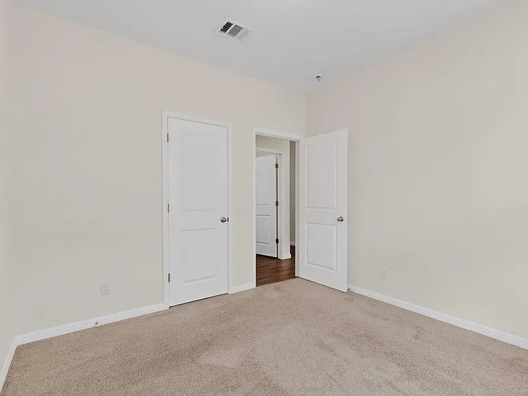 12713 Robert Taft St — Photo 33