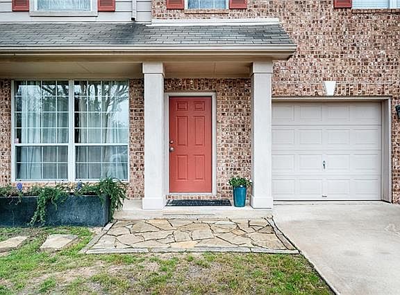 4th image of 15009 Babbling Brook Dr