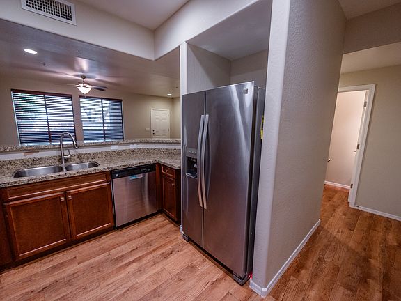 5th image of 21655 N 36th Ave Unit 112