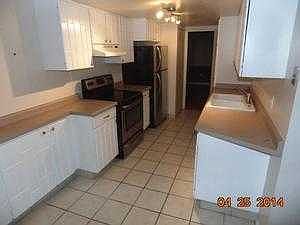 3rd image of 4715 S West Ct