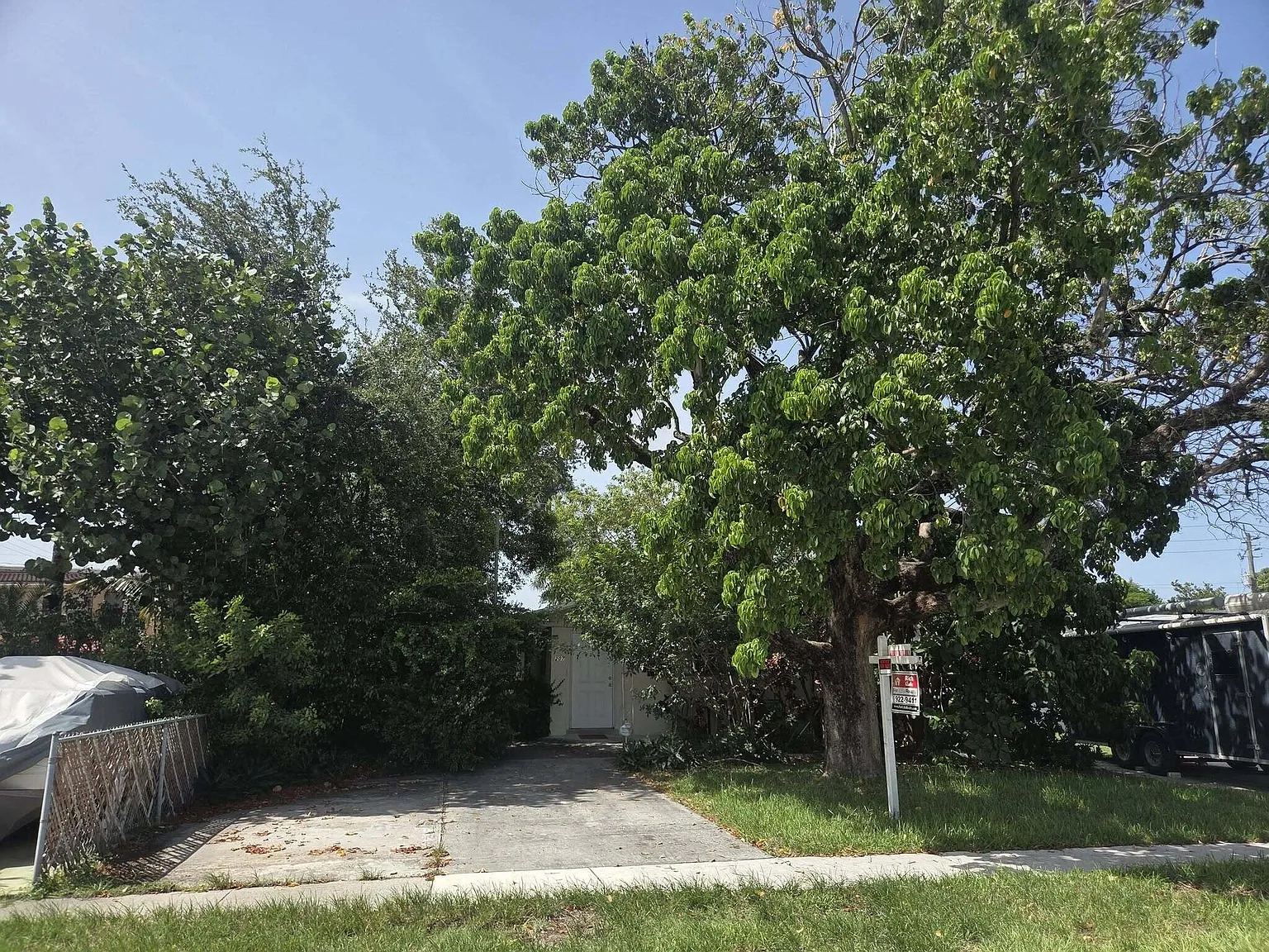 3 bed, 2.0 bath, 1756 sqft, $2,550 — Photo 4