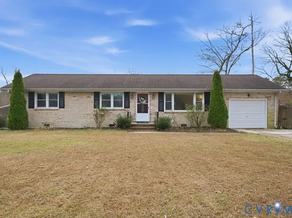 240 Southwood Dr, Petersburg, VA 23805