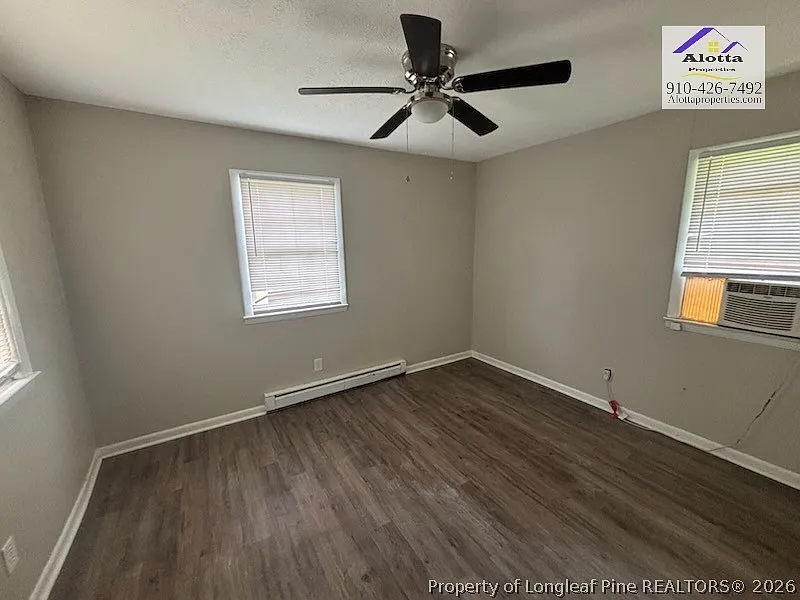 2 bed, 1.0 bath, 950 sqft, $999 — Photo 4