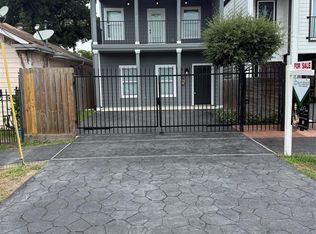 8309 John St, Houston, TX 77012