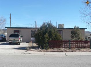 1228 N 1st St, Grants, NM 87020