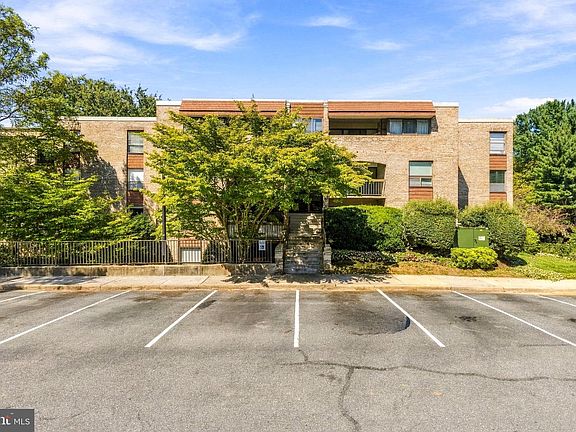 2nd image of 411 Christopher Ave #75