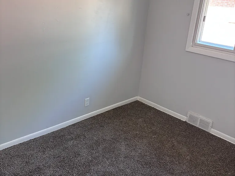 29643 Julius Blvd — Photo 4