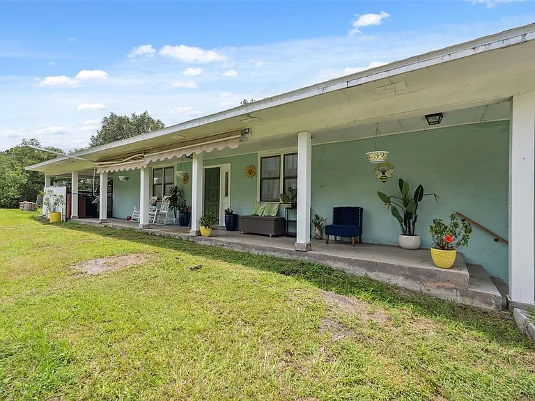 4527 Redcoat Dr — Photo 3