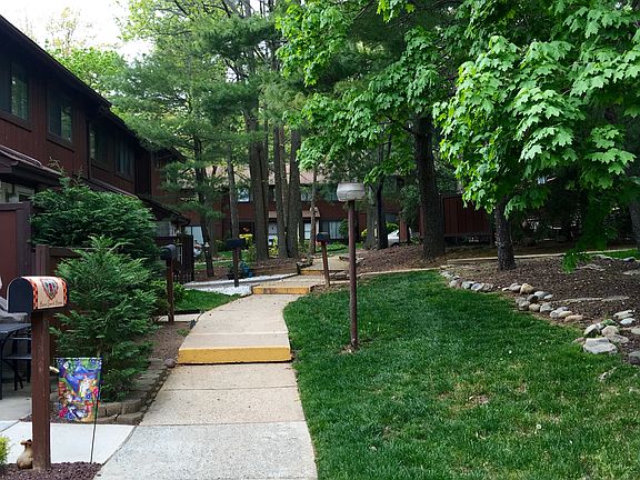 2nd image of 83 Pierpont Pl