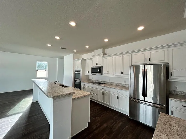 10638 Aldo Moro Dr — Photo 9