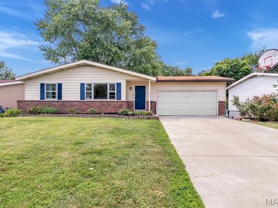 5537 Valleyside Ln, Saint Louis, MO, 63128