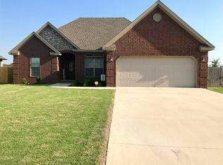 219 Hollis St, Bono, AR 72416