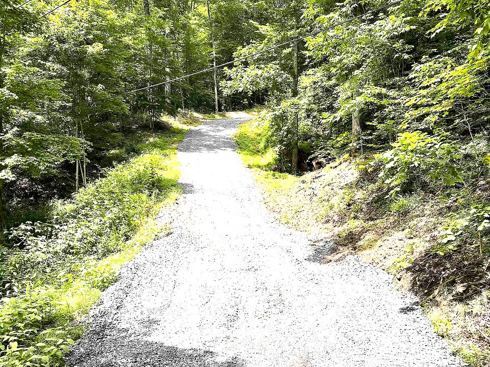 1st image of Pine Grove Rd
