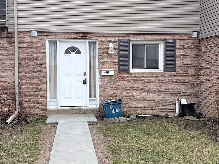 498B Grey St — Photo 20