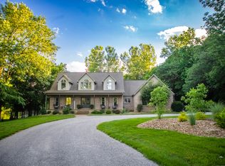 7175 Upton Rd, Mount Vernon, IN 47620