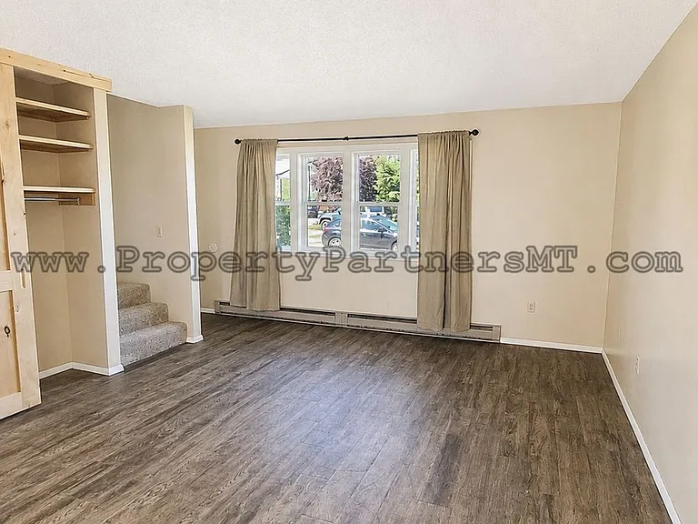 504 S 20th Ave — Photo 11