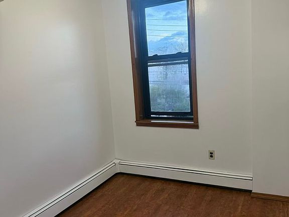 3rd image of 5-13 123rd St #2