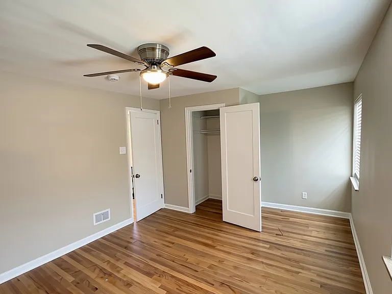 5125 Highview Dr — Photo 11