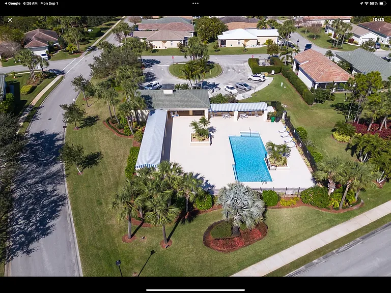 253 SW Coconut Key Way — Photo 23