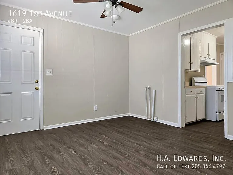 1619 1st Ave — Photo 11
