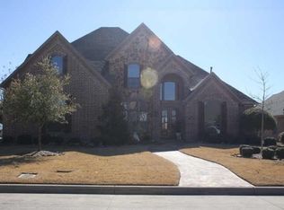 13840 E Riviera Dr E, Fort Worth, TX 76028